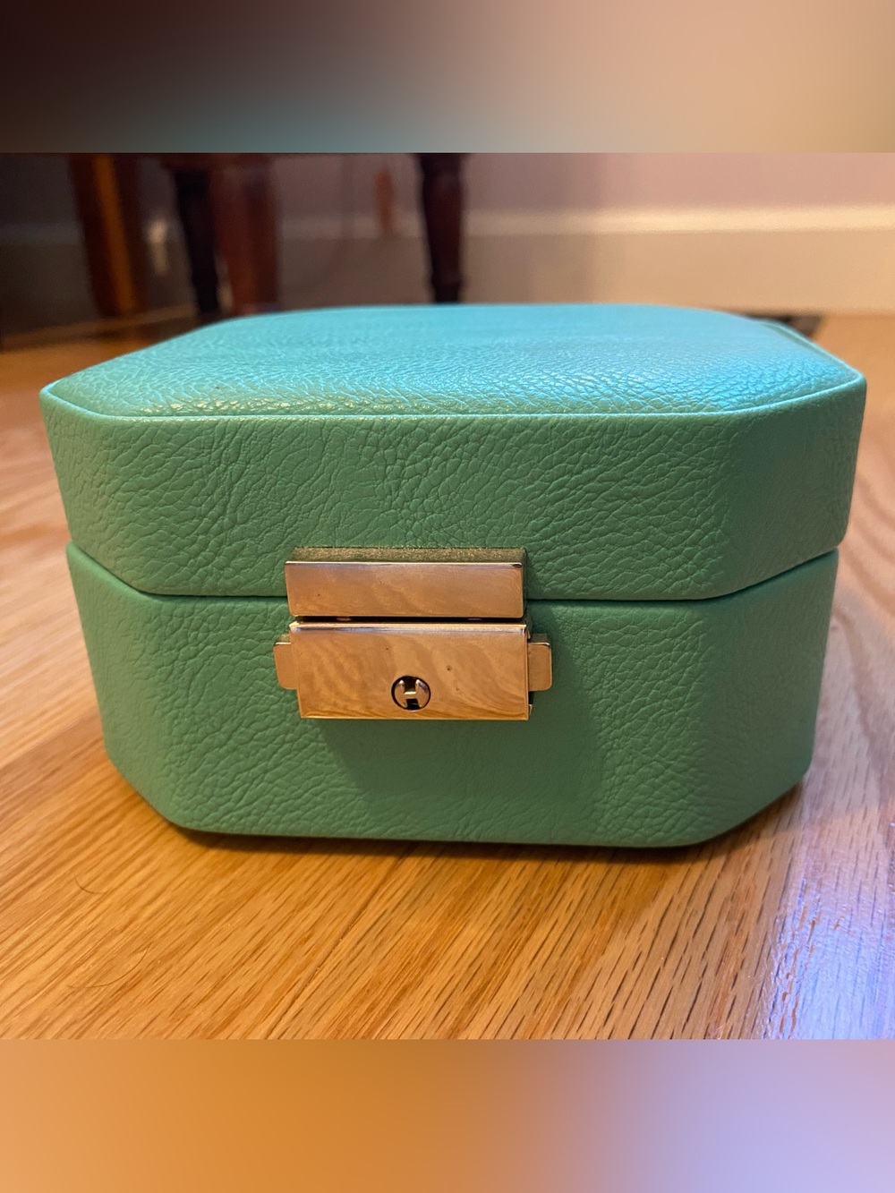 Turquoise Leatherette Jewelry Box with Silver Lock